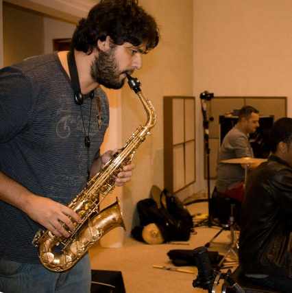 Foto 1 - Aulas de saxofone e teoria musical